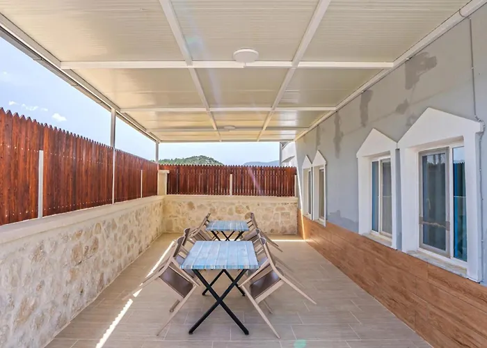 Aparthotel Besim&bulut 4*